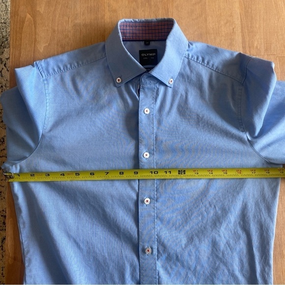 Light Blue Dress Shirt with Long Sleeves and Standard Collar - Picture 5 of 6